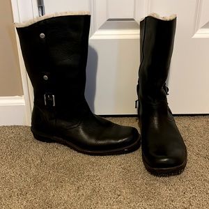Ugg leather boots